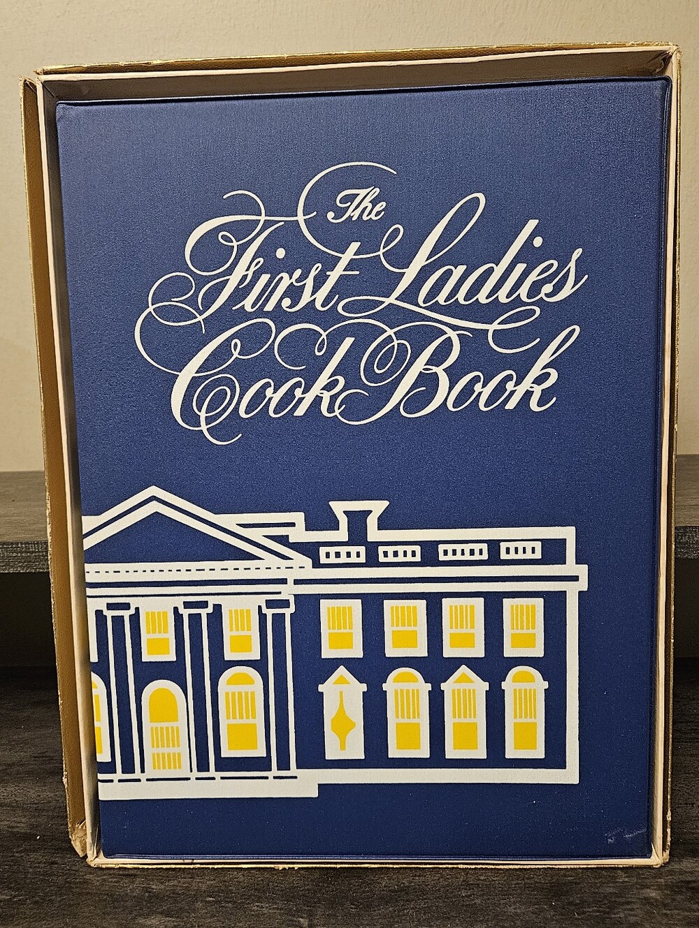 Vintage The First Ladies Cook Book: Favorite Recipes of All the Presidents HC